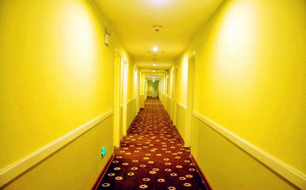 Home Inn Guangzhou Exterior photo